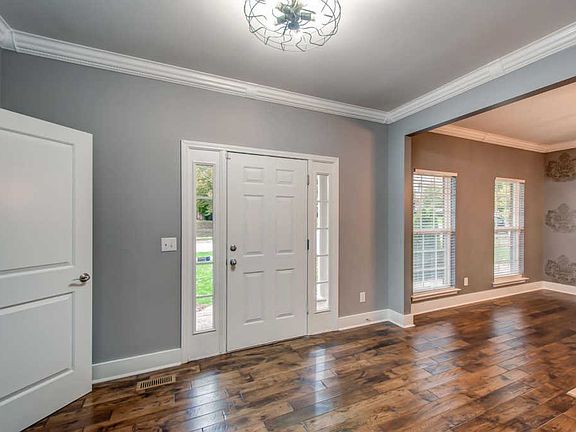 3rd image of 1406 Marrimans Ct