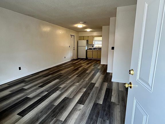2nd image of 3801 Phillips St APT B
