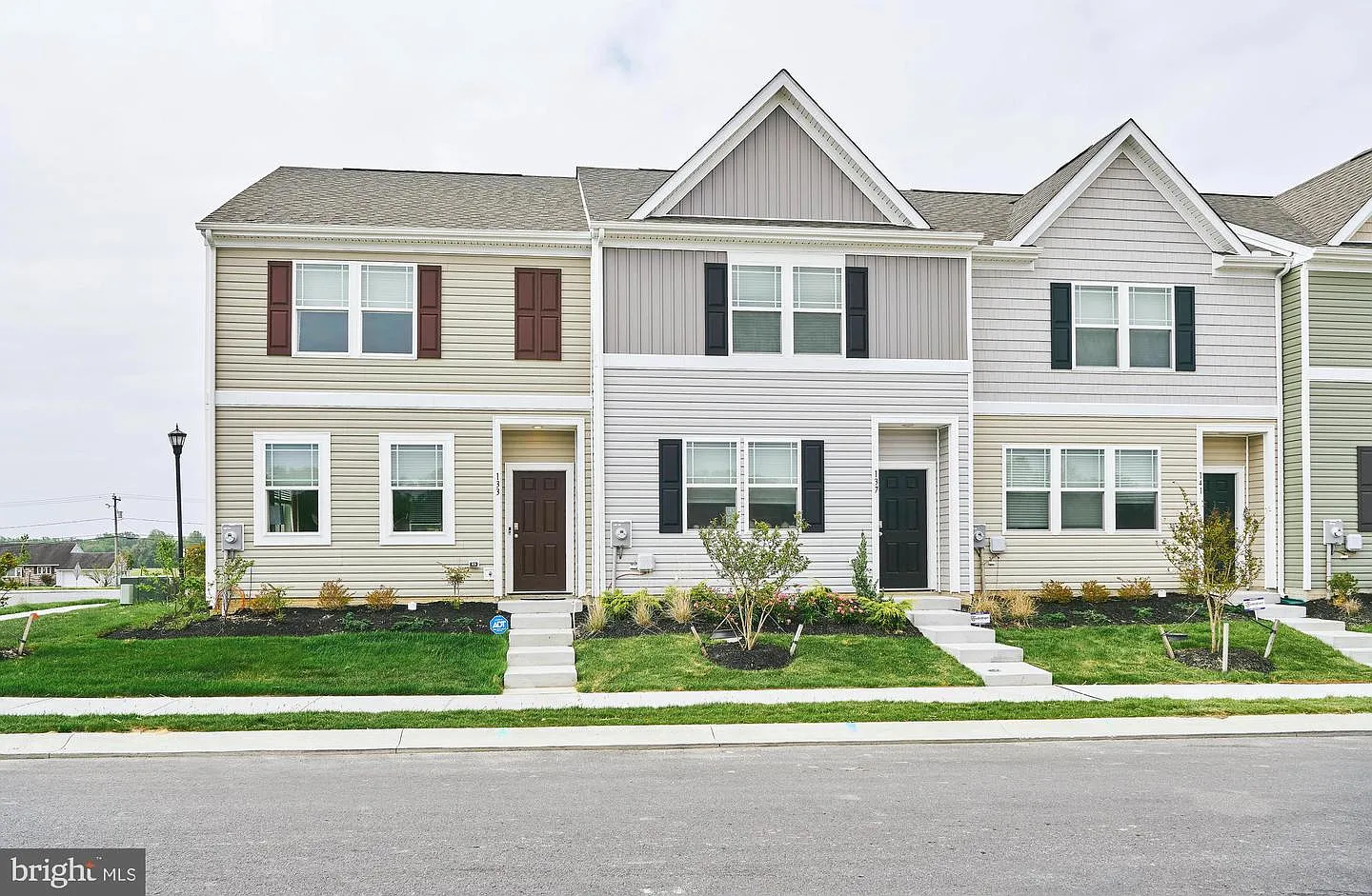 305 Wood Duck Dr photo 1