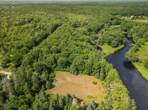 Gray Rd, Argyle, NS B5A 5P2