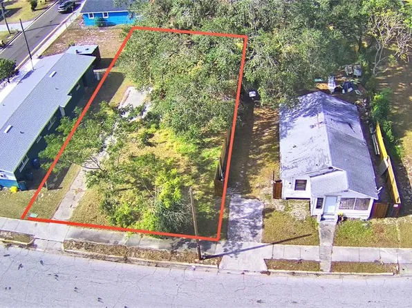 111 B St #10, Lake Wales, FL 33853