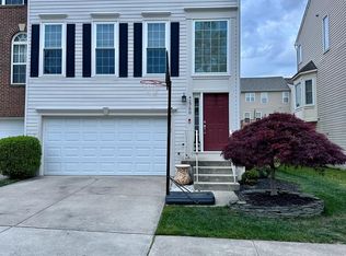 42750 Shaler St, Chantilly, VA 20152