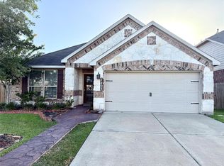 7403 Cypress Pin Oak Dr, Cypress, TX 77433