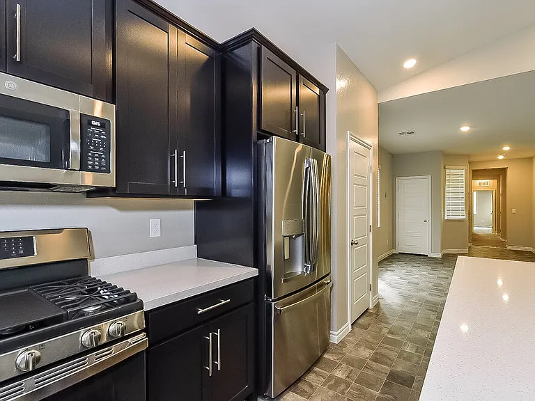 4336 Latitude Valley Ct — Photo 8