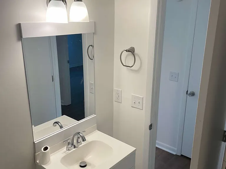 121 Grimes St #1 — Photo 7