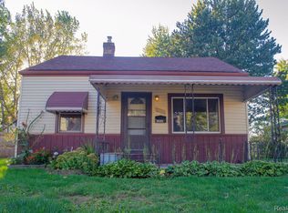 23135 Rausch Ave, Eastpointe, MI 48021