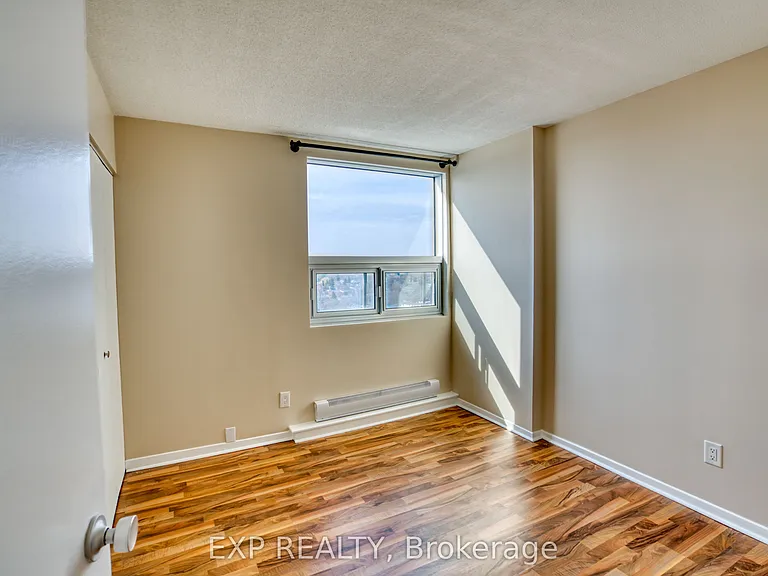 1380 Prince Of Wales Dr #1201 — Photo 32