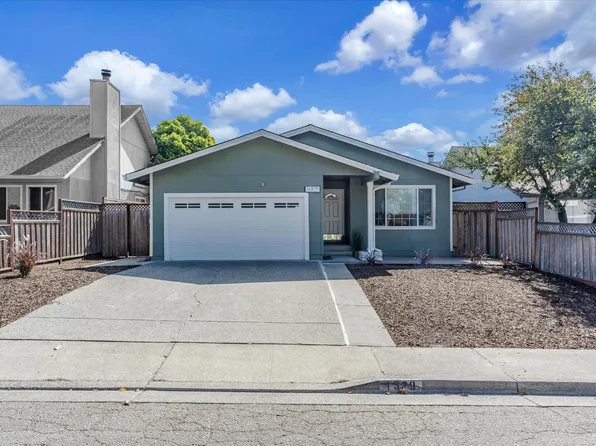 1379 Gillpepper Lane, Rohnert Park, CA 94928