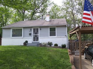 7805 Elroy Pl, Oxon Hill, MD 20745