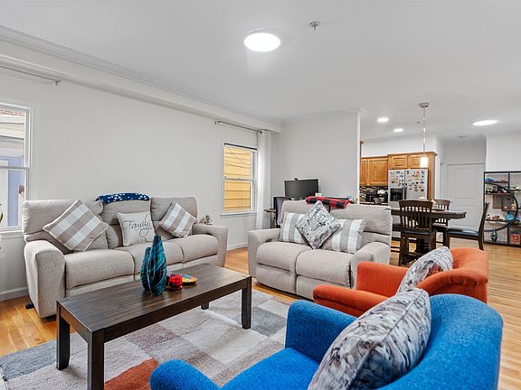 3rd image of 6120 Fillmore Pl APT 3