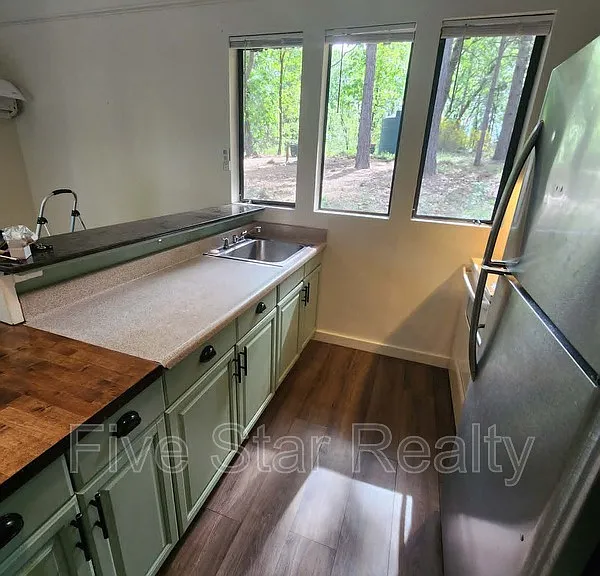 12896 Rices Crossing Rd #COTTAGE — Photo 12