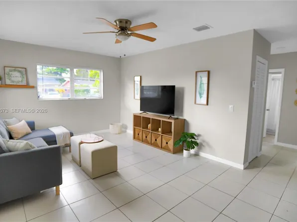 1225 NE 136th Ter #1225, Miami, FL 33161