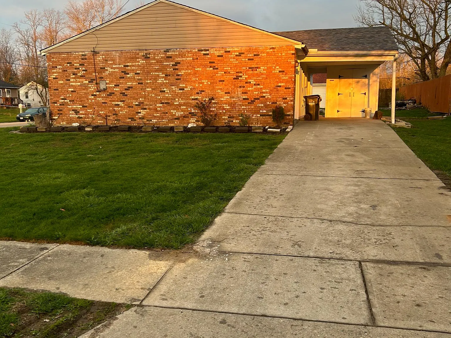3 bed, 1189 sqft, $1,550 — Photo 4