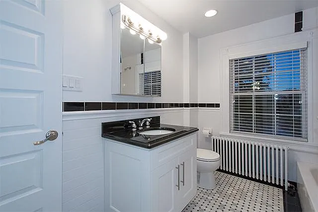 Fairfield Arnold Manor At West Islip — Photo 5