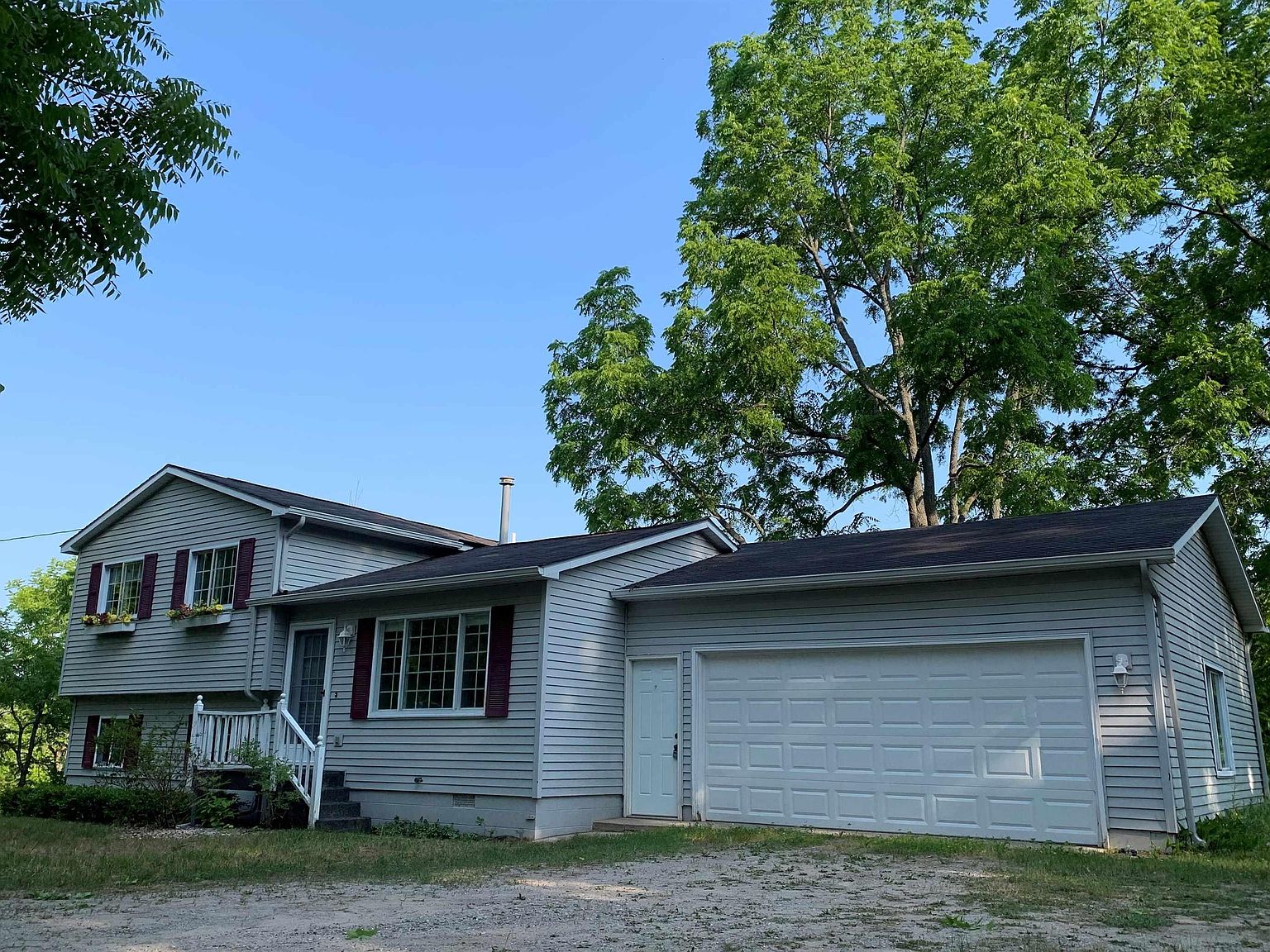 2391 E Kasben Rd, Cedar, MI 49621 MLS 1910536 Zillow