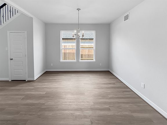4th image of 2315 Gentle Breeze Ln
