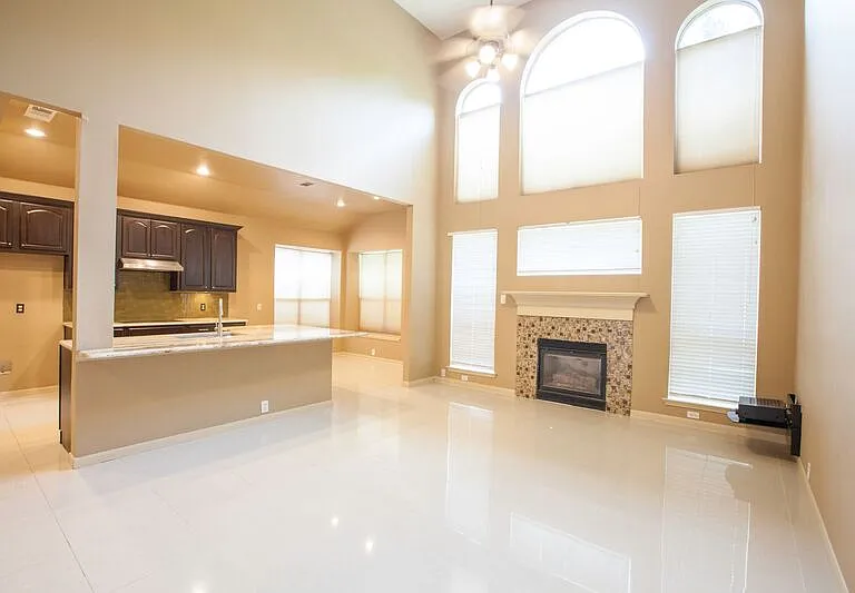 11544 Blackhawk Dr — Photo 21
