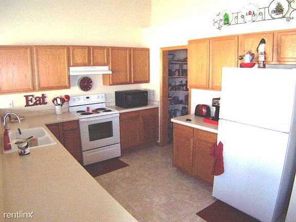 3rd image of 2232 Patrick Ln