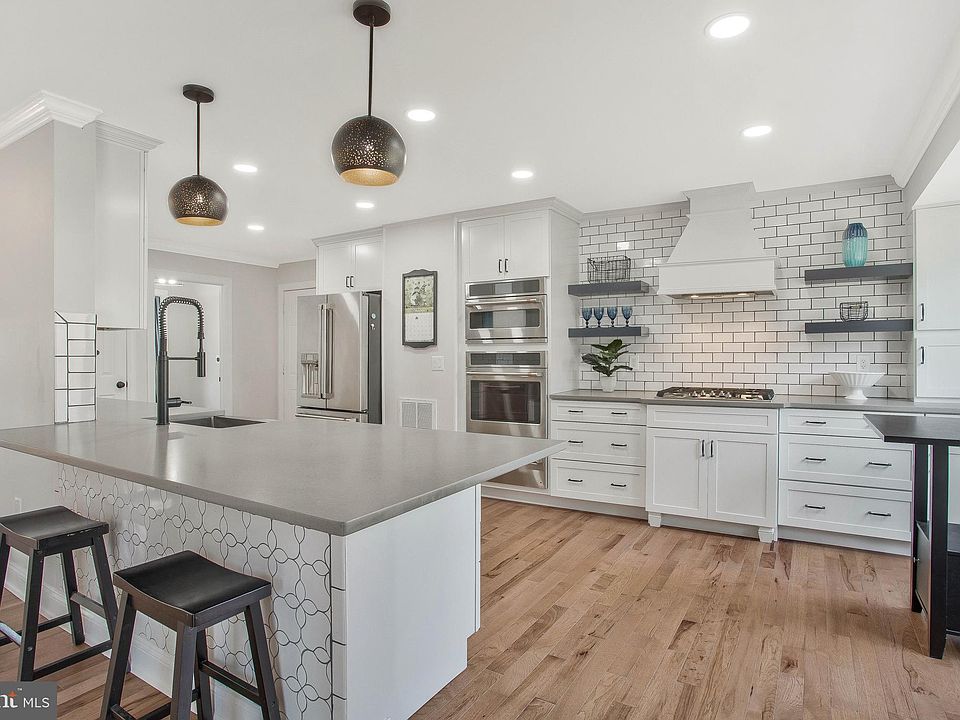 1st image of 20401 Monte Carlo Ln