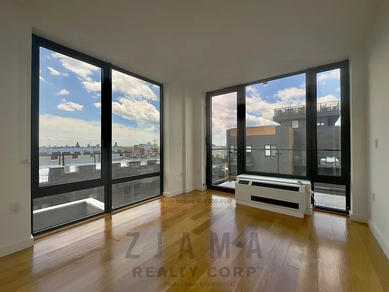 25 E 19th St #PHA — Photo 1