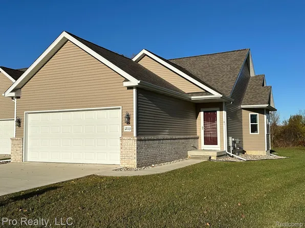 12113 Innsbruck Pl, Clio, MI 48420