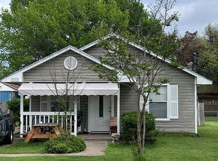 1311 N Sims Ave, Bryan, TX 77803