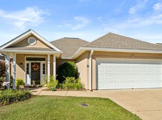 108 Willow Brook Dr, Hattiesburg, MS 39402
