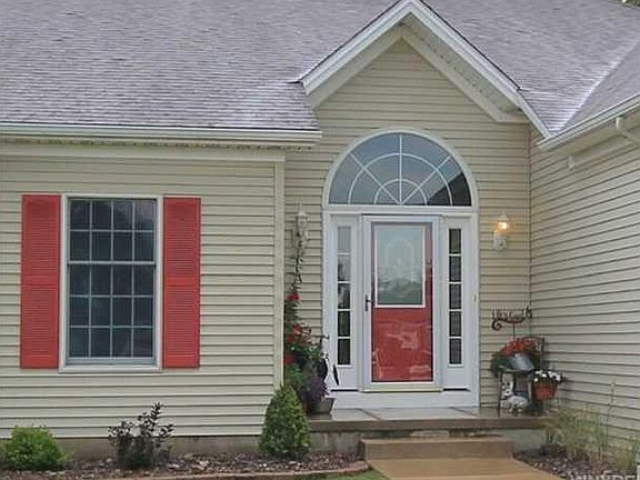 2nd image of 3357 Summerset Ct