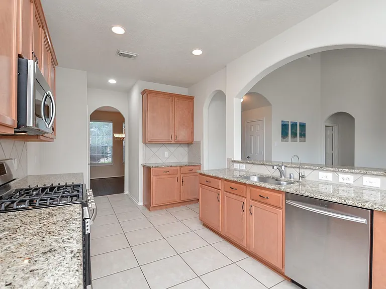 25811 Misty Mountain Ln — Photo 13