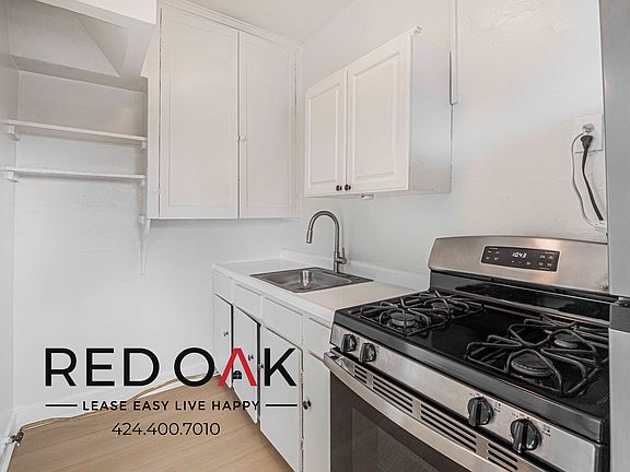 5th image of 822 S Park View St APT 202