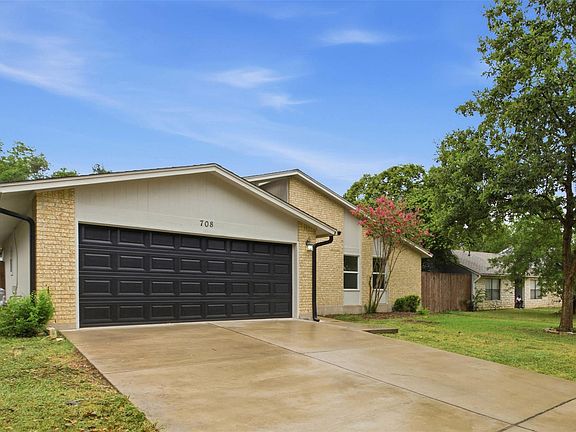 4th image of 708 Greenwich Pl