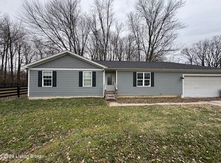 5466R Bruce Ave, Louisville, KY 40214