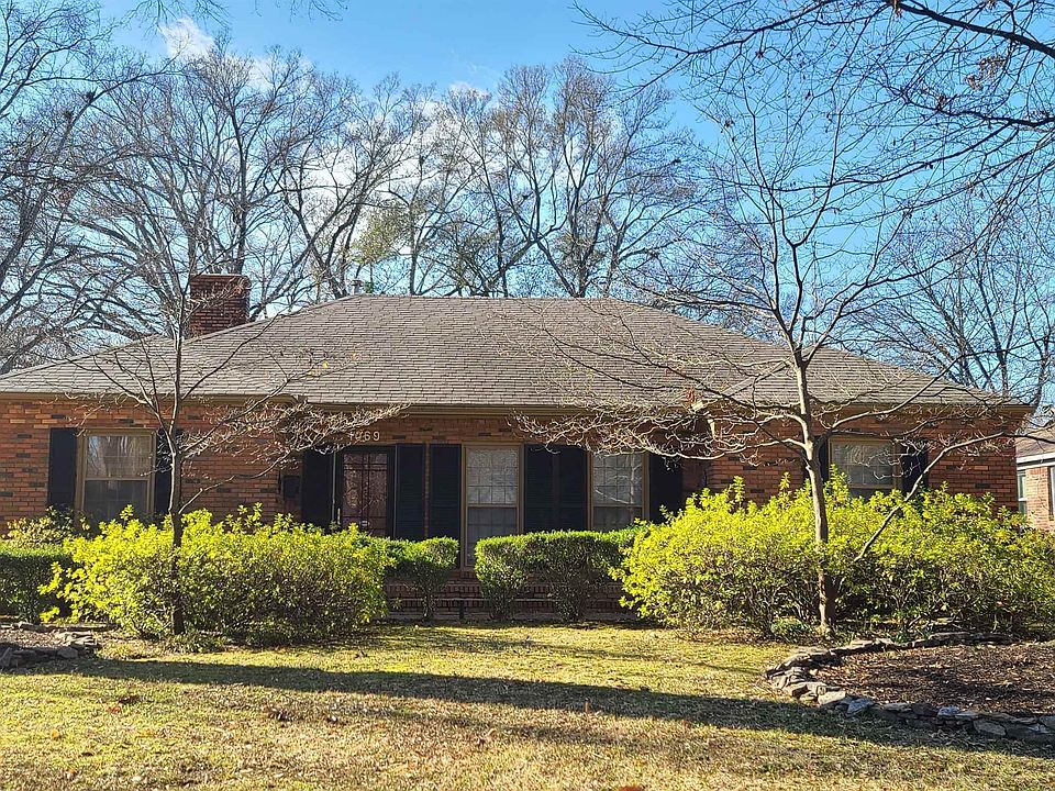1st image of 1069 Kings Park Dr