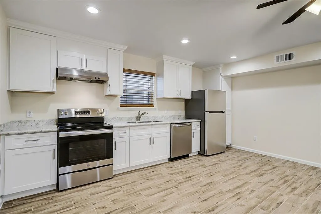 2 bed, 1.0 bath, 950 sqft, $1,195 — Photo 1