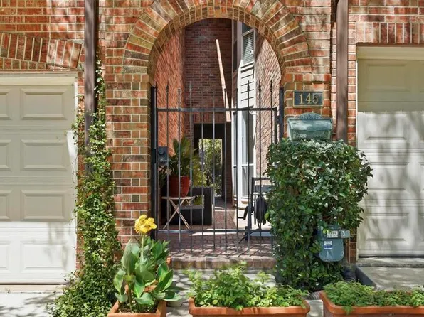 145 Elizabeth, Alamo Heights, TX 78209