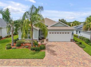 10203 Julia Isles Ave, Oxford, FL 34484