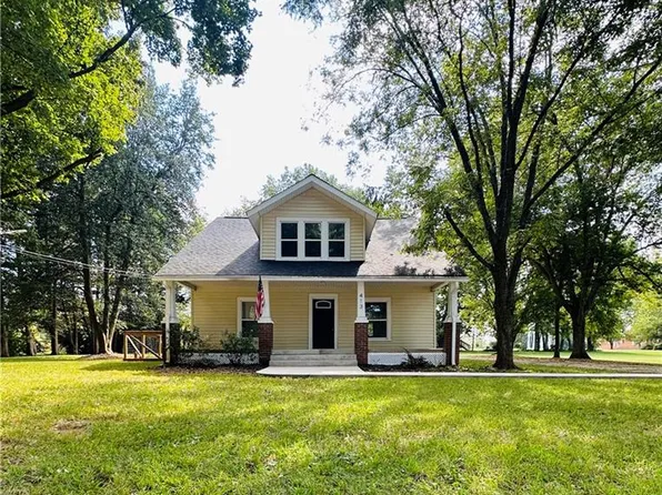 413 W Main St, Cleveland, NC 27013