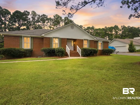 640 Wedgewood Dr, Gulf Shores, AL 36542