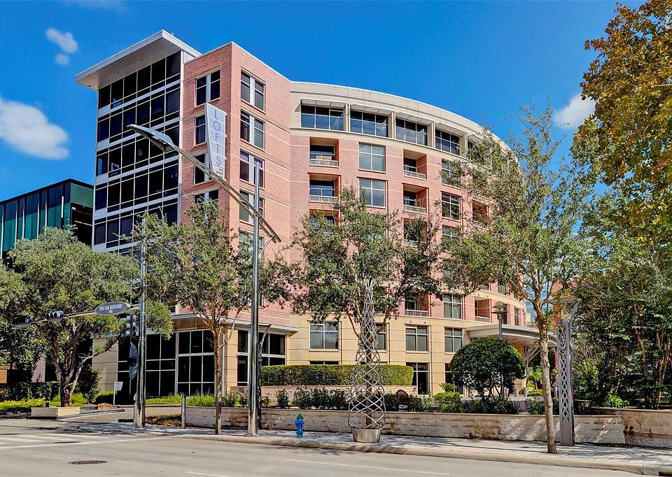 1st image of 1901 Post Oak Blvd APT 4404