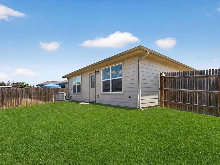 13800 Levy Ln — Photo 20