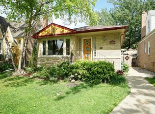 6149 N Kildare Ave, Chicago, IL 60646