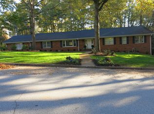 110 Fernbrook Cir, Spartanburg, SC 29307