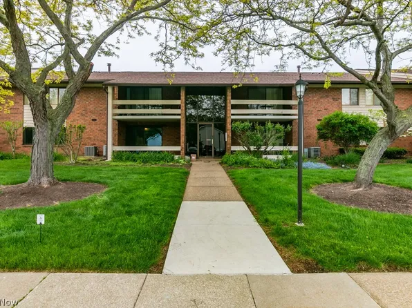 1263 Lost Nation Rd APT 9, Willoughby, OH 44094