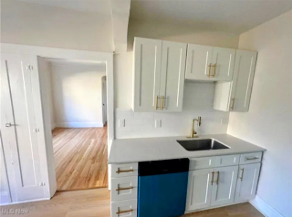 2 bed, $1,240 — Photo 3