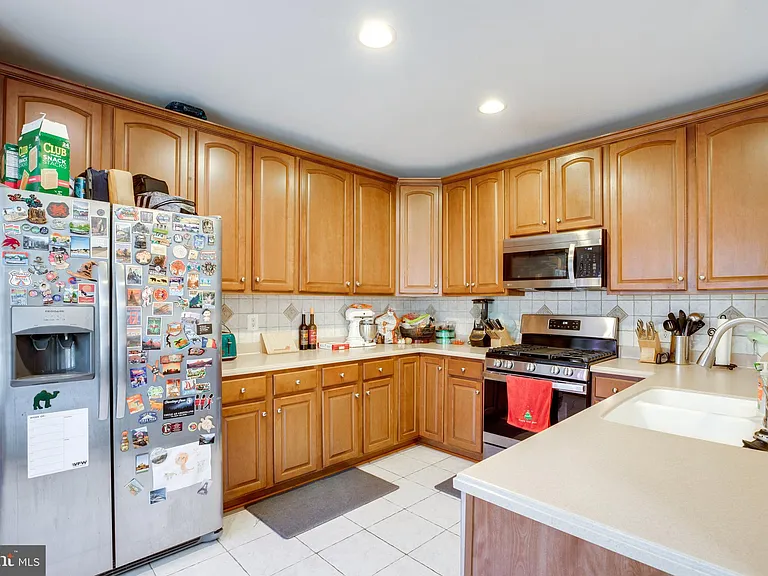 4594 Barringer Pl — Photo 5