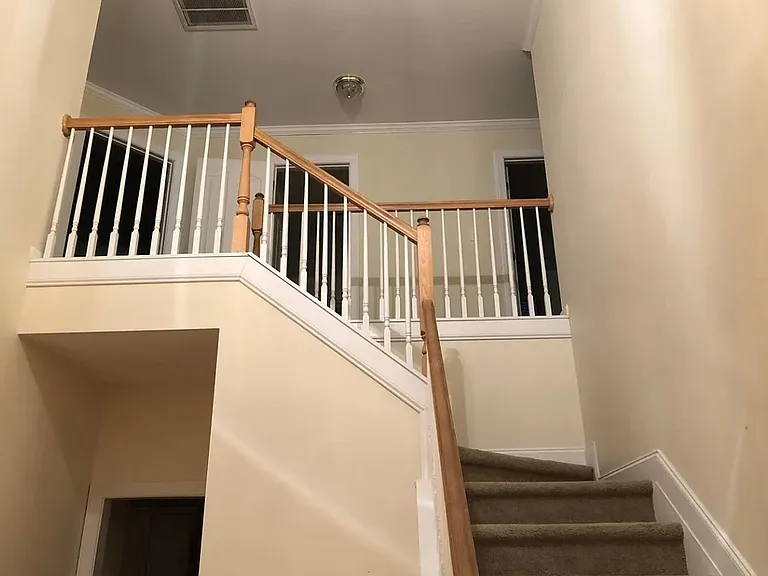 506 Eagle Pointe Dr — Photo 4