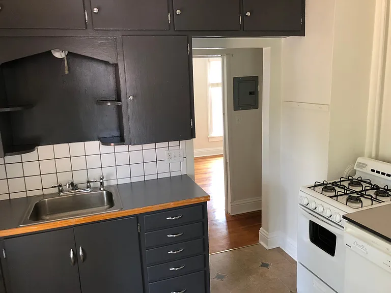 612 S Howes St #B — Photo 3