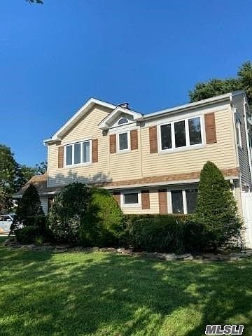 1st image of 1 Ramble Ln
