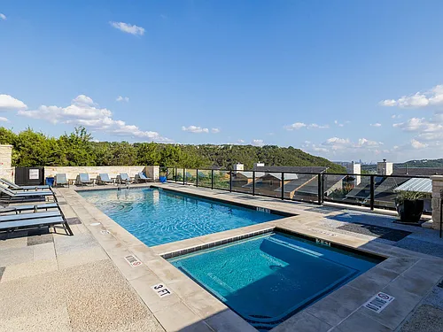 8110 Ranch Road 2222 Photo 1