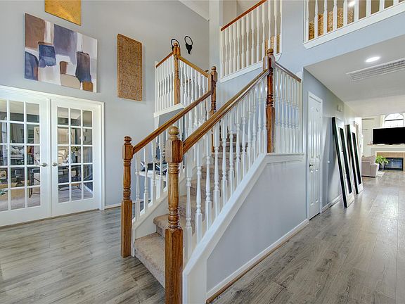 5th image of 6627 Marble Falls Ln